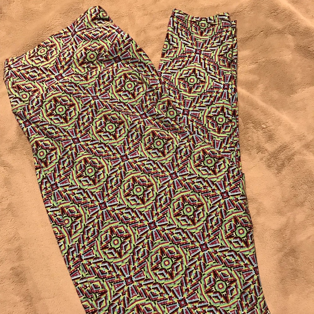 Lularoe bundle - Picture 2 of 3